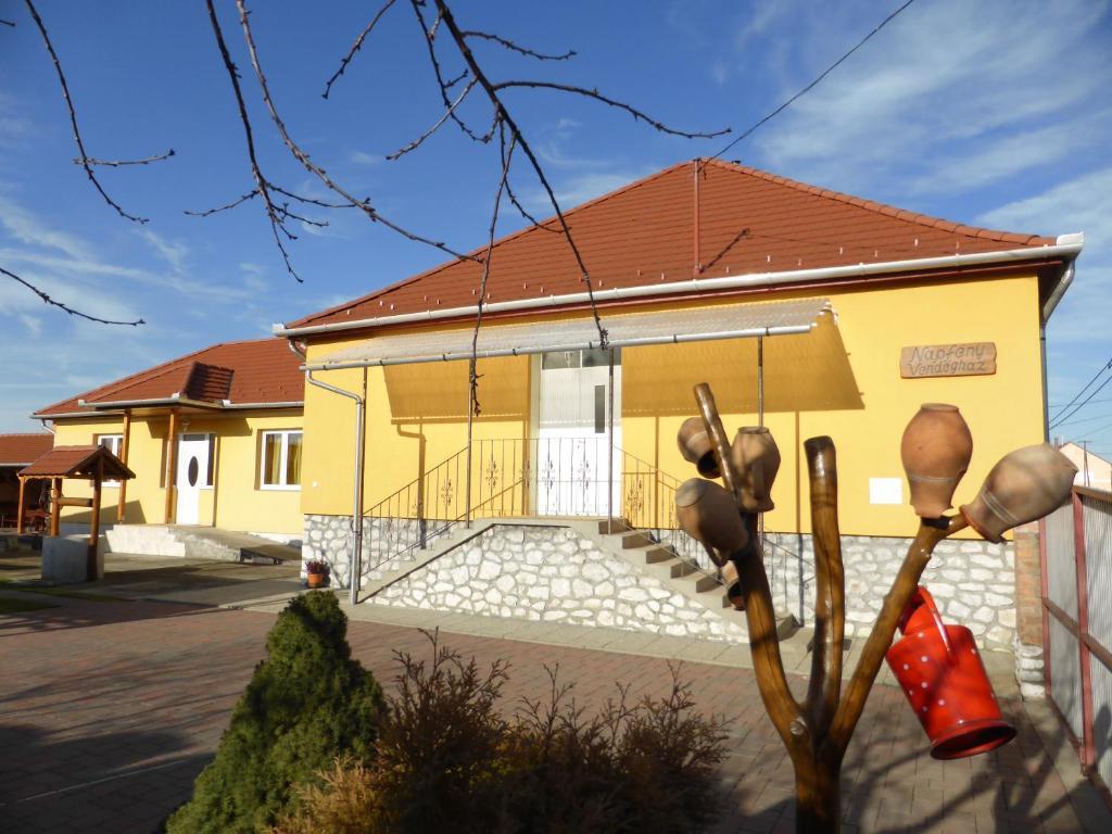 Napfeny Apartman Es Vendeghaz Egerszalók Eksteriør bilde